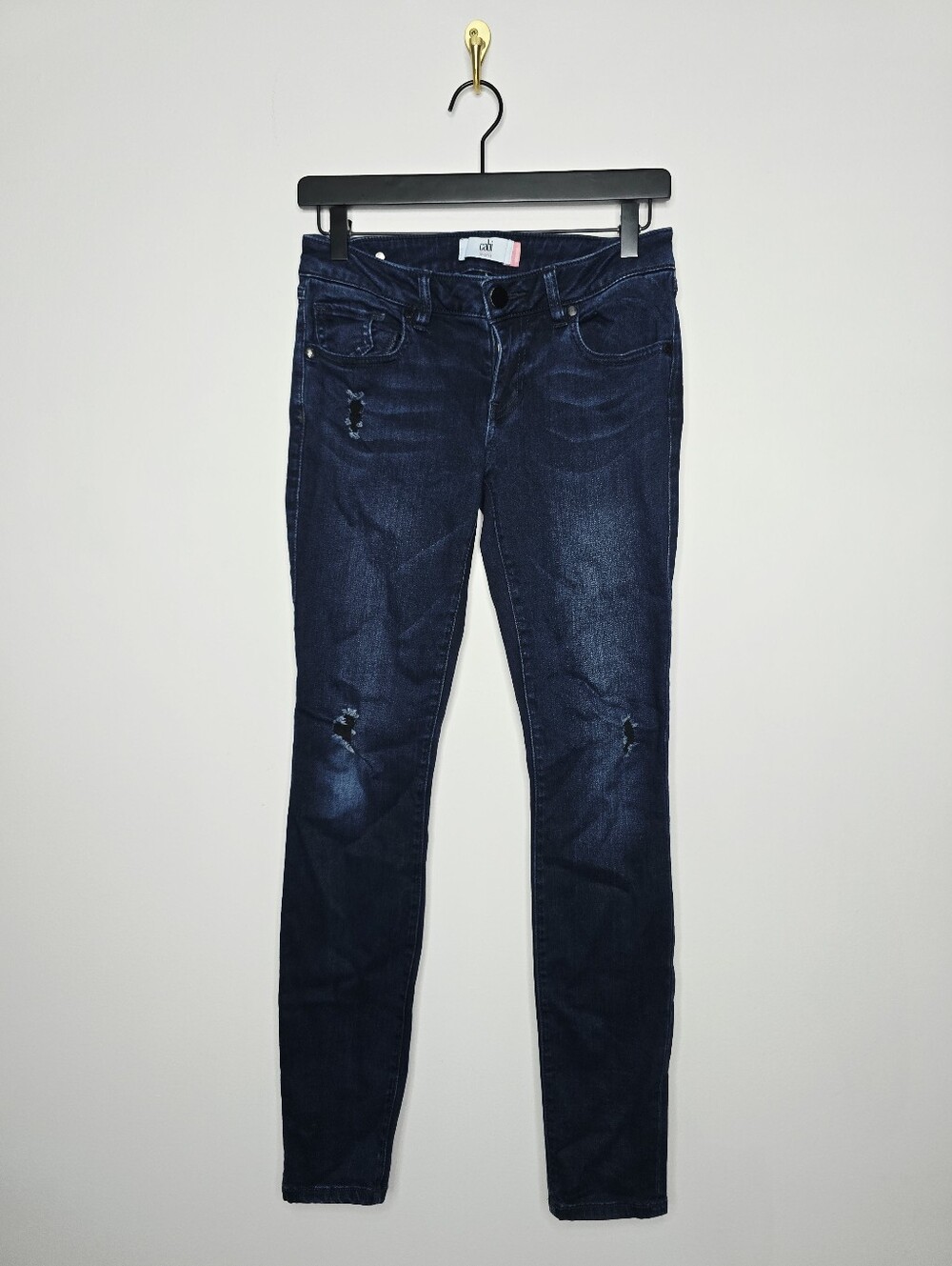 Cabi Dark Wash Skinny Jeans Size 2 Style 3193